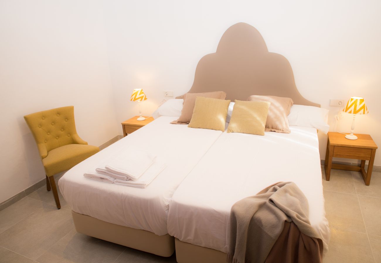 House in Sa Pobla - Villa Ca na Marrona - Sunset Villa Campanile - townhouse with private pool