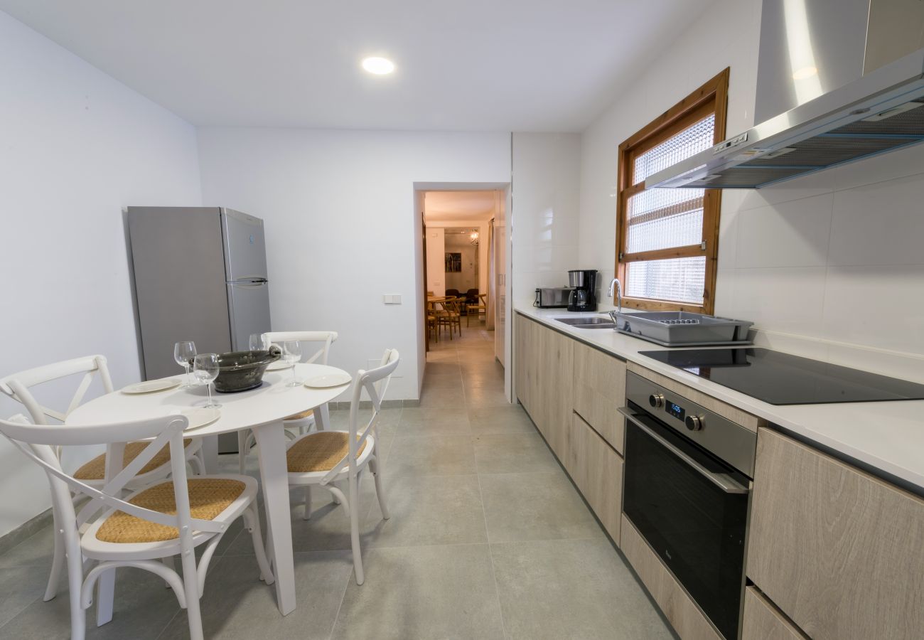 House in Sa Pobla - Villa Ca na Marrona - Sunset Villa Campanile - townhouse with private pool