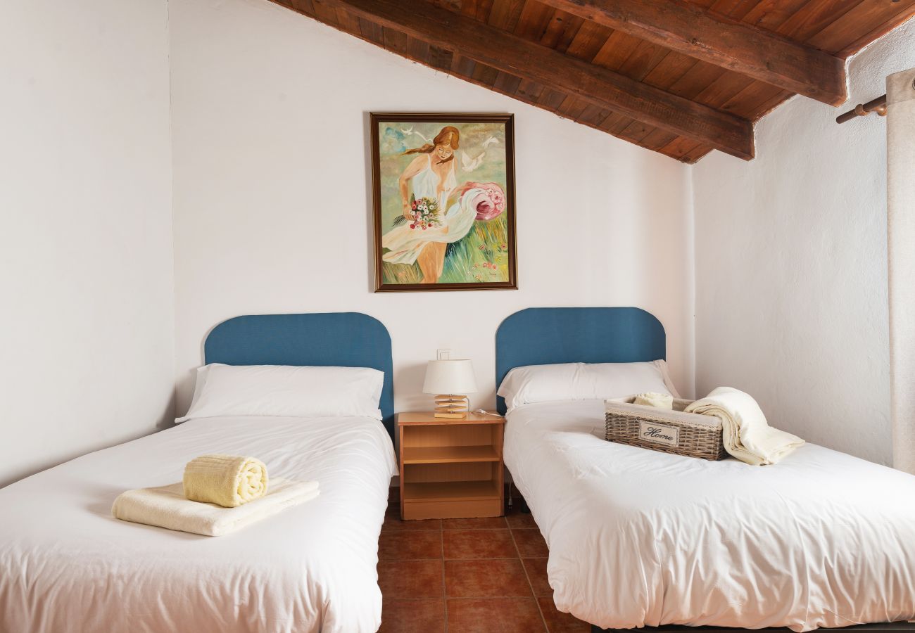 Cottage in Inca - Sunset Ecofinca Can Vey - Country house with private pool