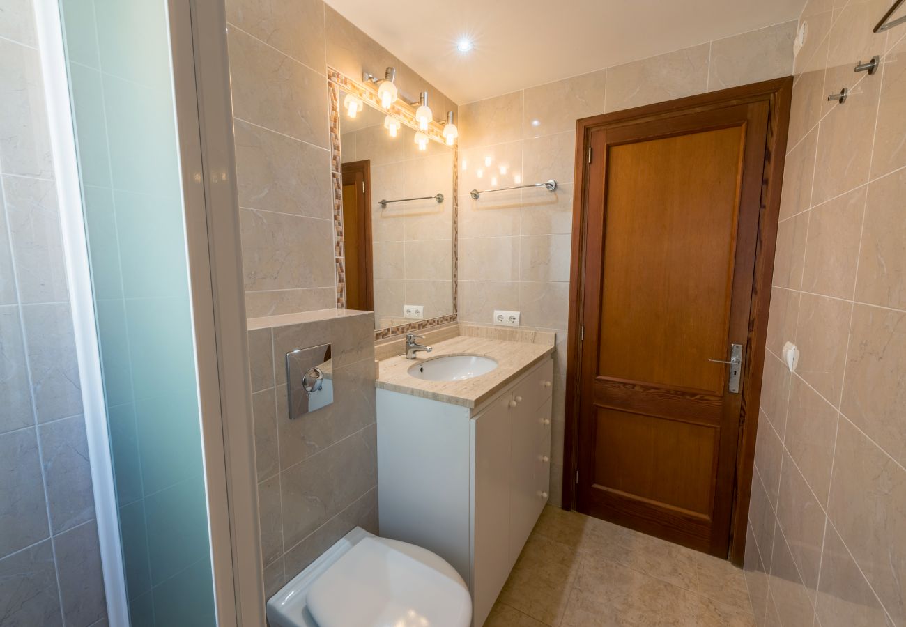 Villa in Alcudia - Sunset Villa Nixe - Terrace with open view to the Bay of Pollença and Cap Formentor