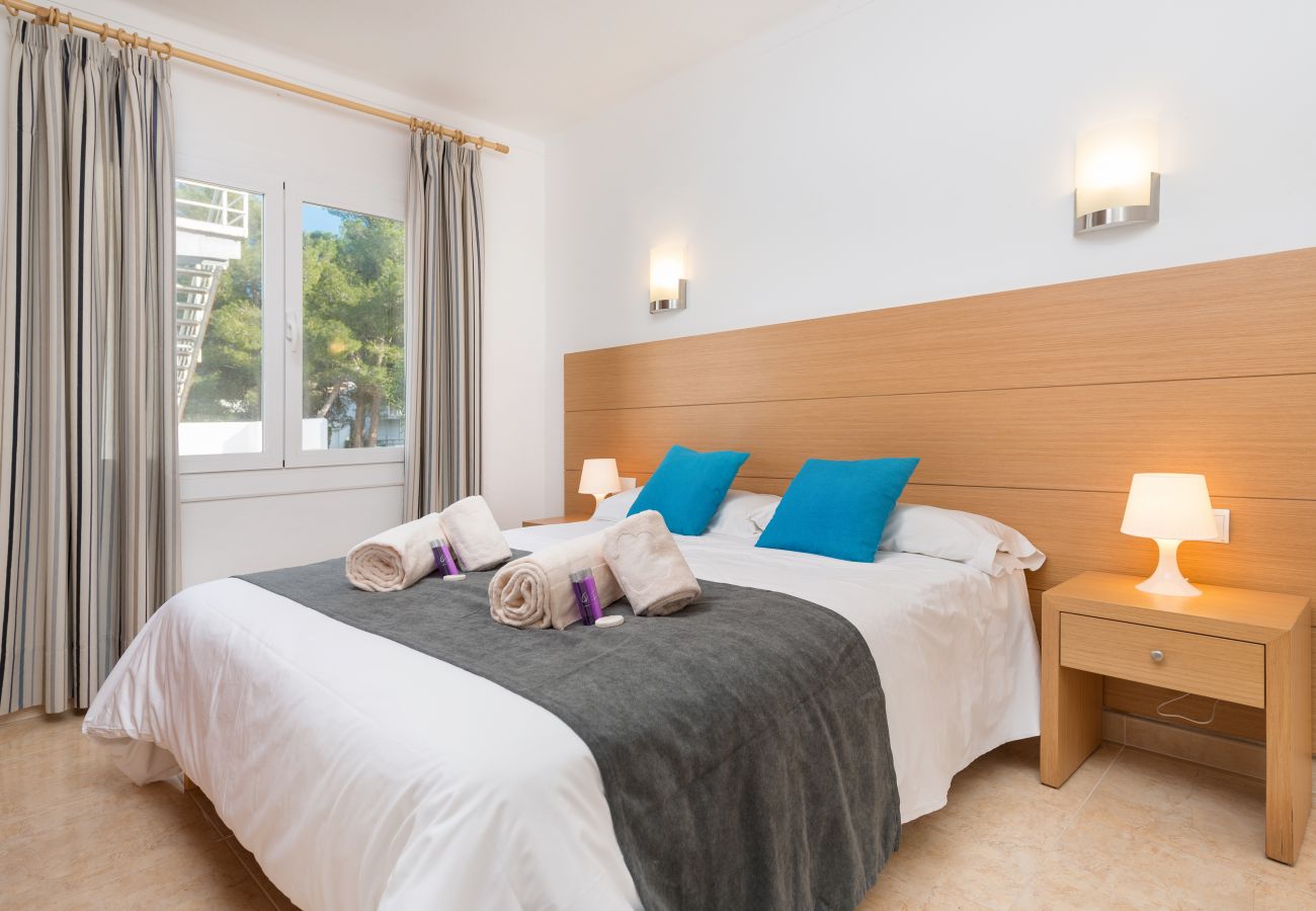 Villa in Alcudia - Sunset Villa Nixe - Terrace with open view to the Bay of Pollença and Cap Formentor