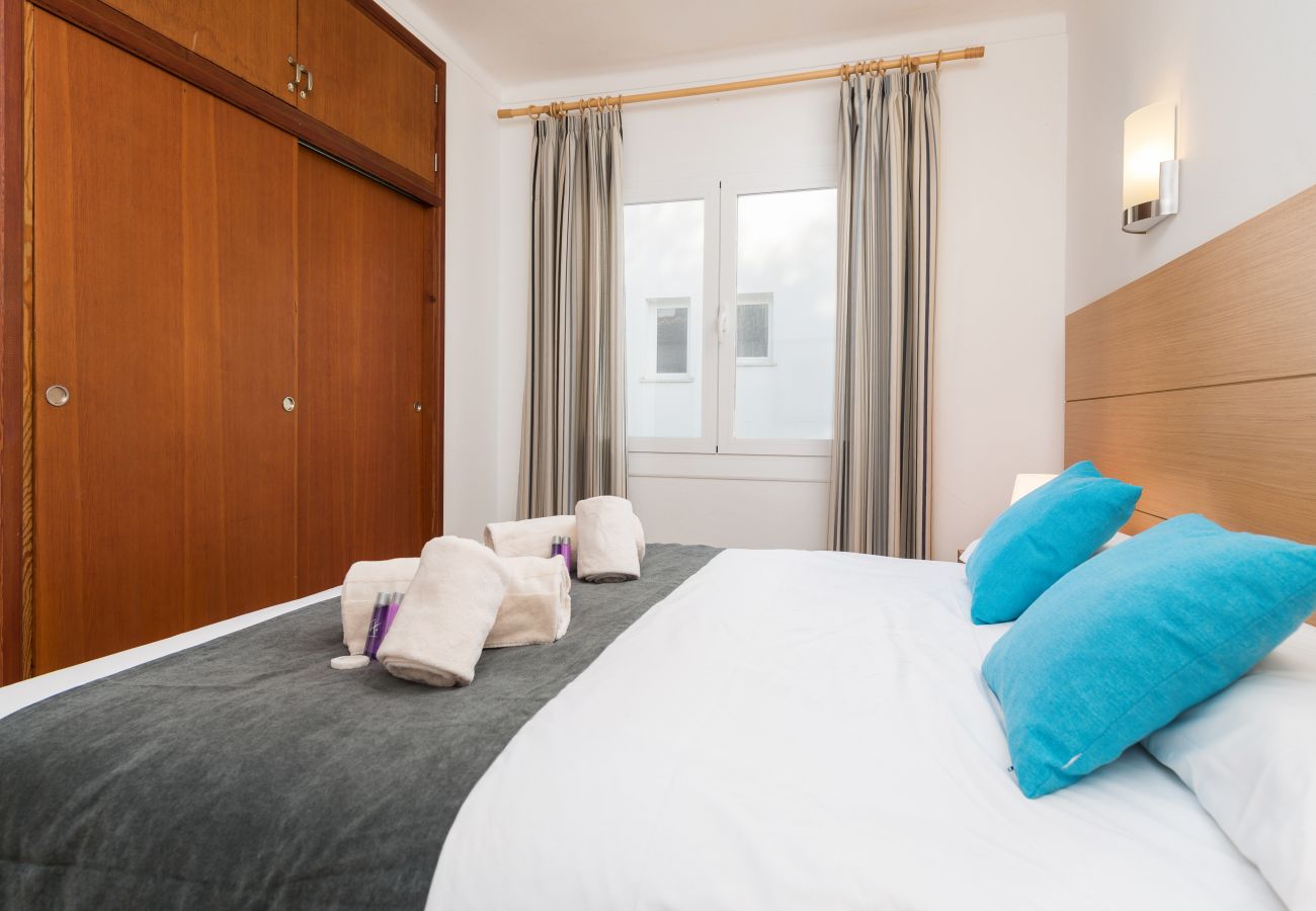 Villa in Alcudia - Sunset Villa Nixe - Terrace with open view to the Bay of Pollença and Cap Formentor