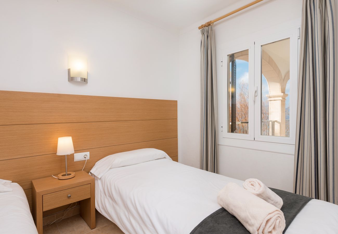 Villa in Alcudia - Sunset Villa Nixe - Terrace with open view to the Bay of Pollença and Cap Formentor