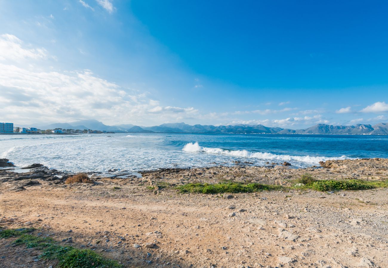 Villa in Alcudia - Sunset Villa Nixe - Terrace with open view to the Bay of Pollença and Cap Formentor