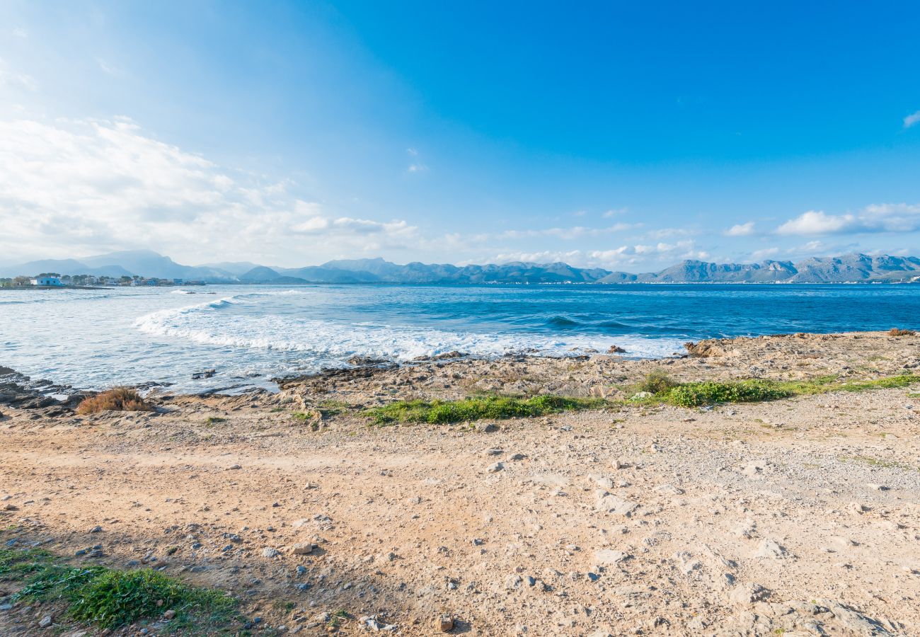 Villa in Alcudia - Sunset Villa Nixe - Terrace with open view to the Bay of Pollença and Cap Formentor