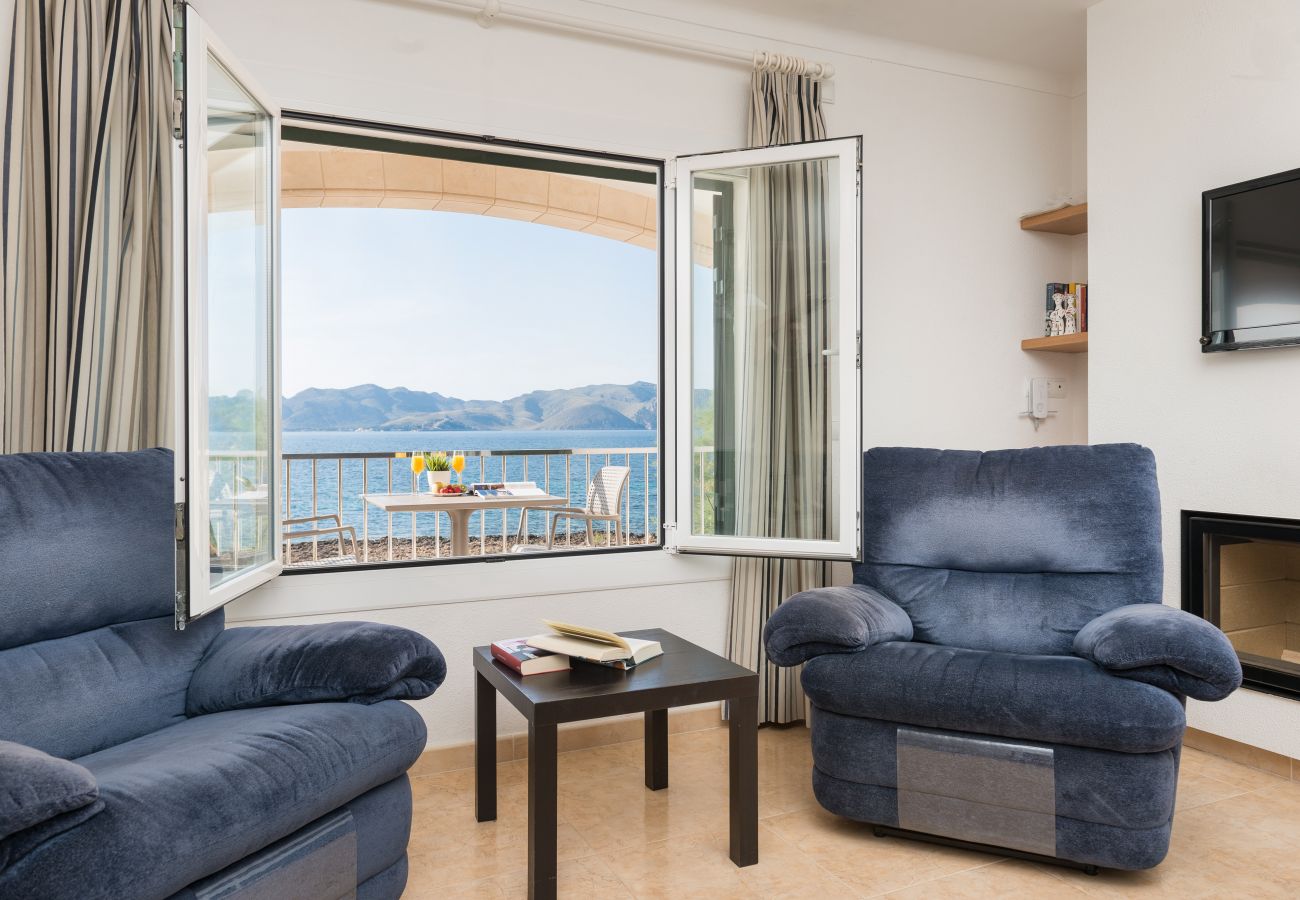 Villa in Alcudia - Sunset Villa Nixe - Terrace with open view to the Bay of Pollença and Cap Formentor