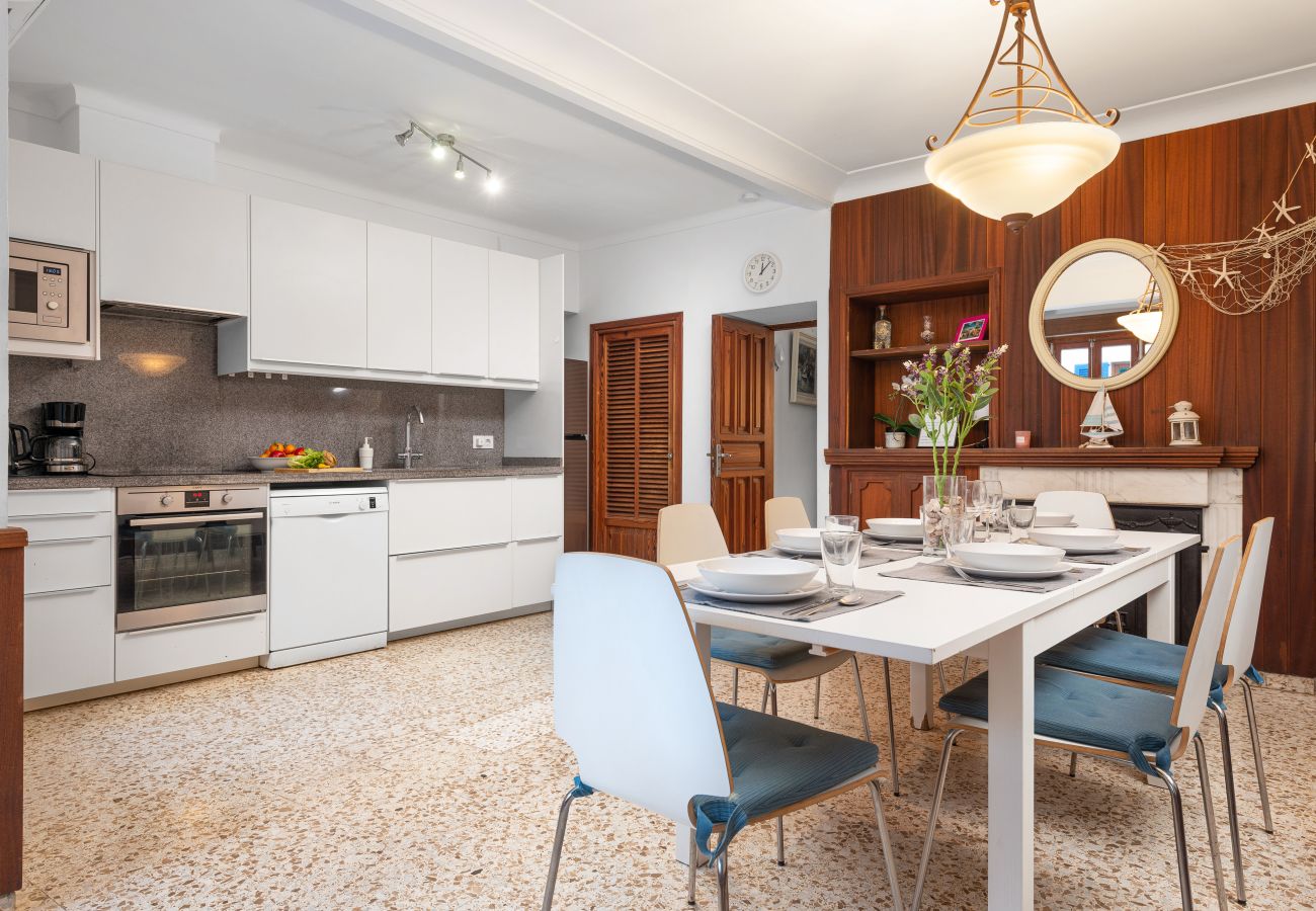 House in Alcudia - Sunset Cas Sastre with private roof terrace and barbecue in the oldtown of Alcudia