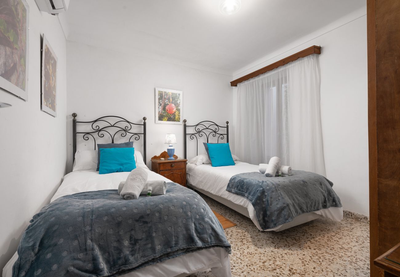 House in Alcudia - Sunset Cas Sastre with private roof terrace and barbecue in the oldtown of Alcudia