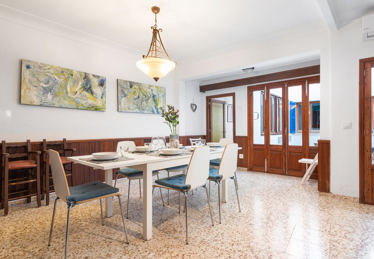 House in Alcudia - Sunset Cas Sastre with private roof terrace and barbecue in the oldtown of Alcudia