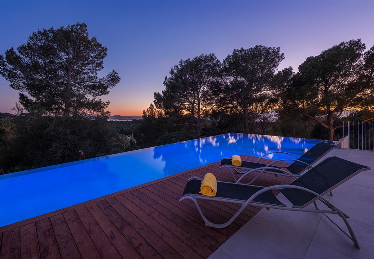 Villa in Alcudia - Sunset Villa Views - Luxurous villa with view on the Alcudia Bay