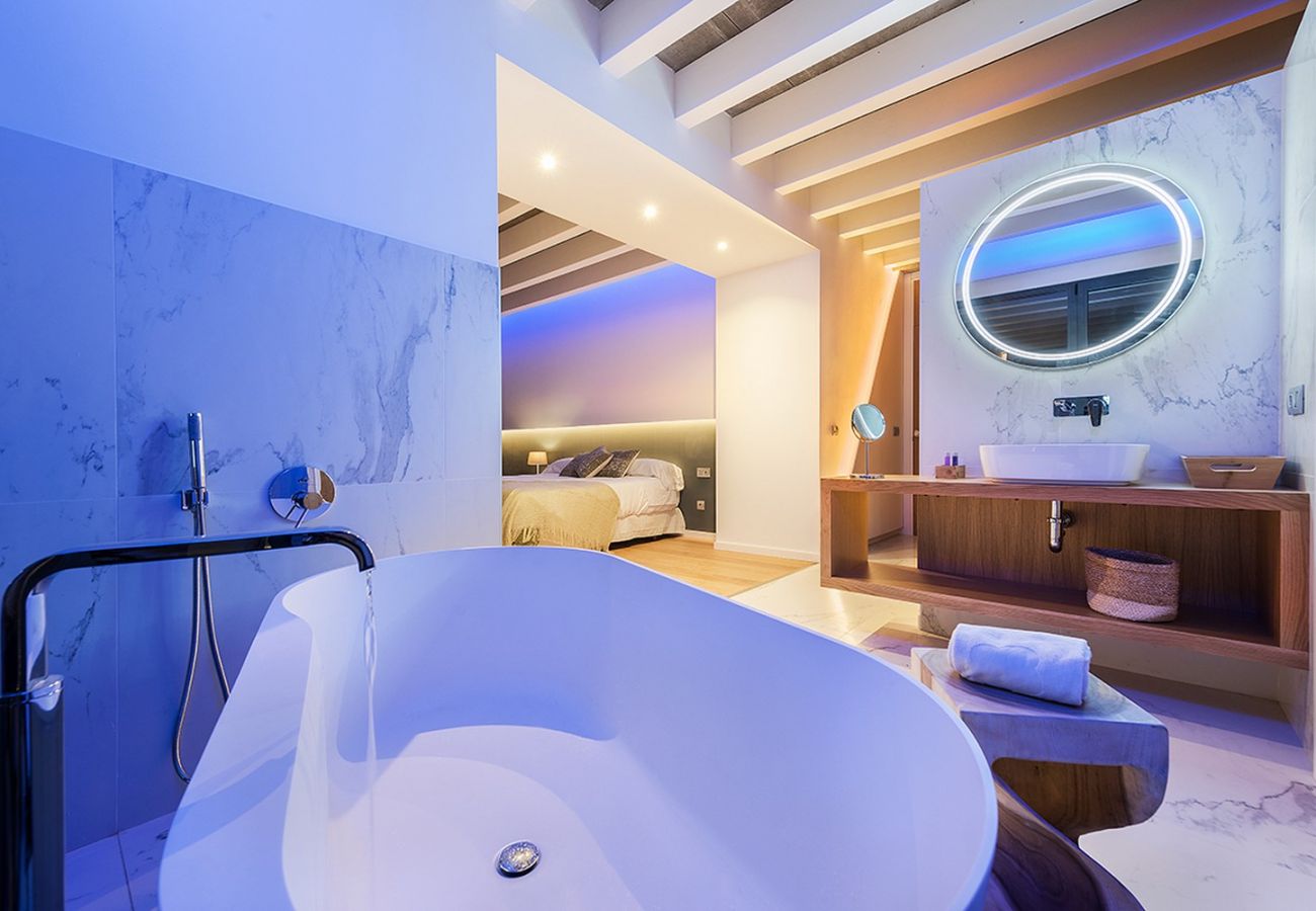 Villa in Alcudia - Sunset Villa Views - Luxurous villa with view on the Alcudia Bay