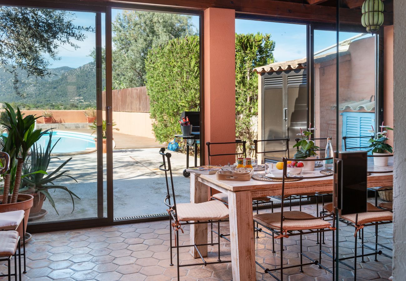 House in Moscari - Sunset Villa Can Calco - villa with pool, 5 bedrooms each with air-conditioning and bathroom en-suite