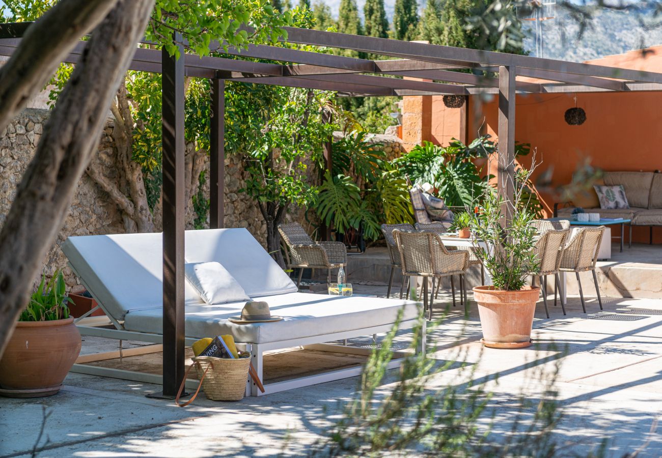 House in Moscari - Sunset Villa Can Calco - villa with pool, 5 bedrooms each with air-conditioning and bathroom en-suite