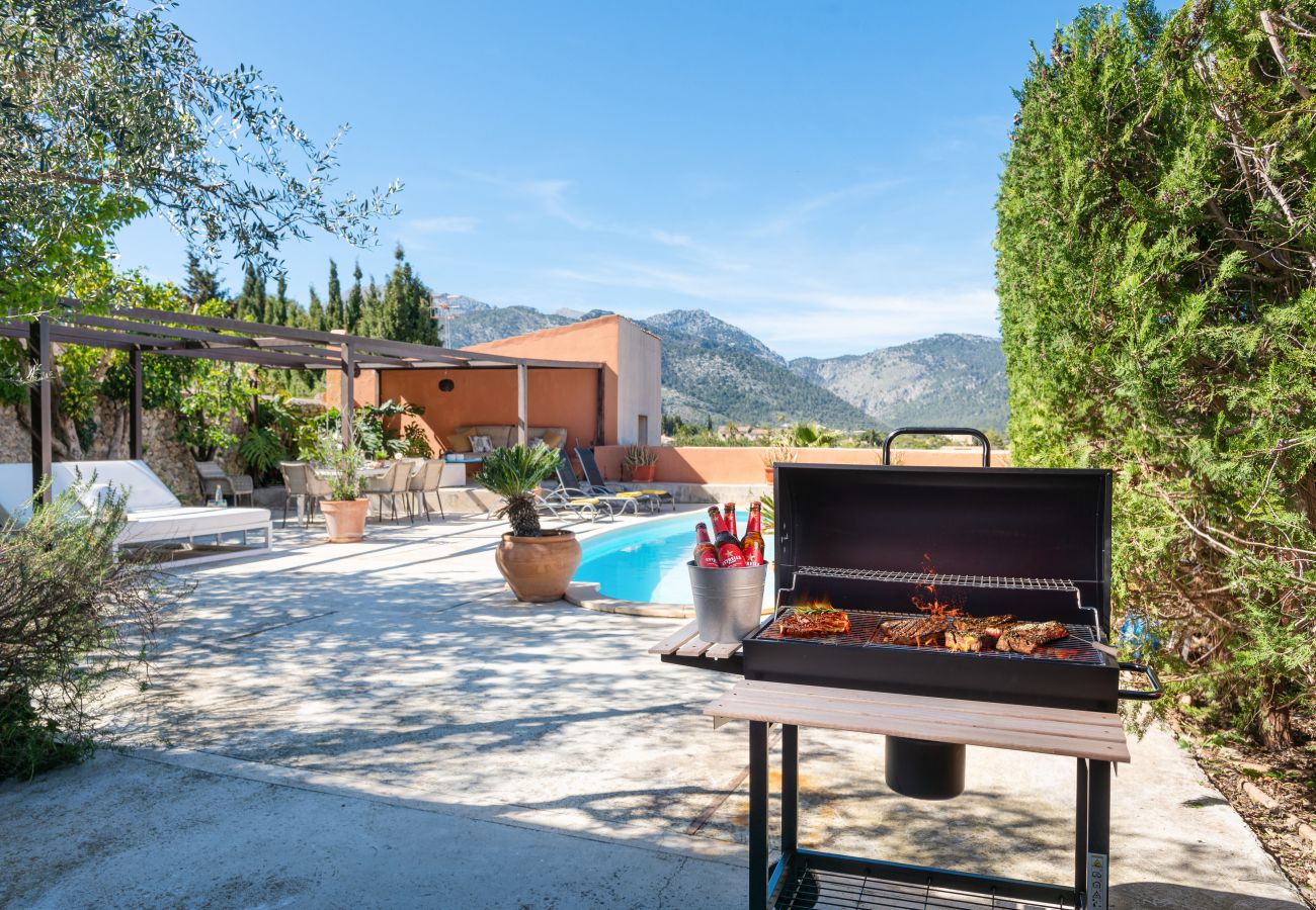 House in Moscari - Sunset Villa Can Calco - villa with pool, 5 bedrooms each with air-conditioning and bathroom en-suite