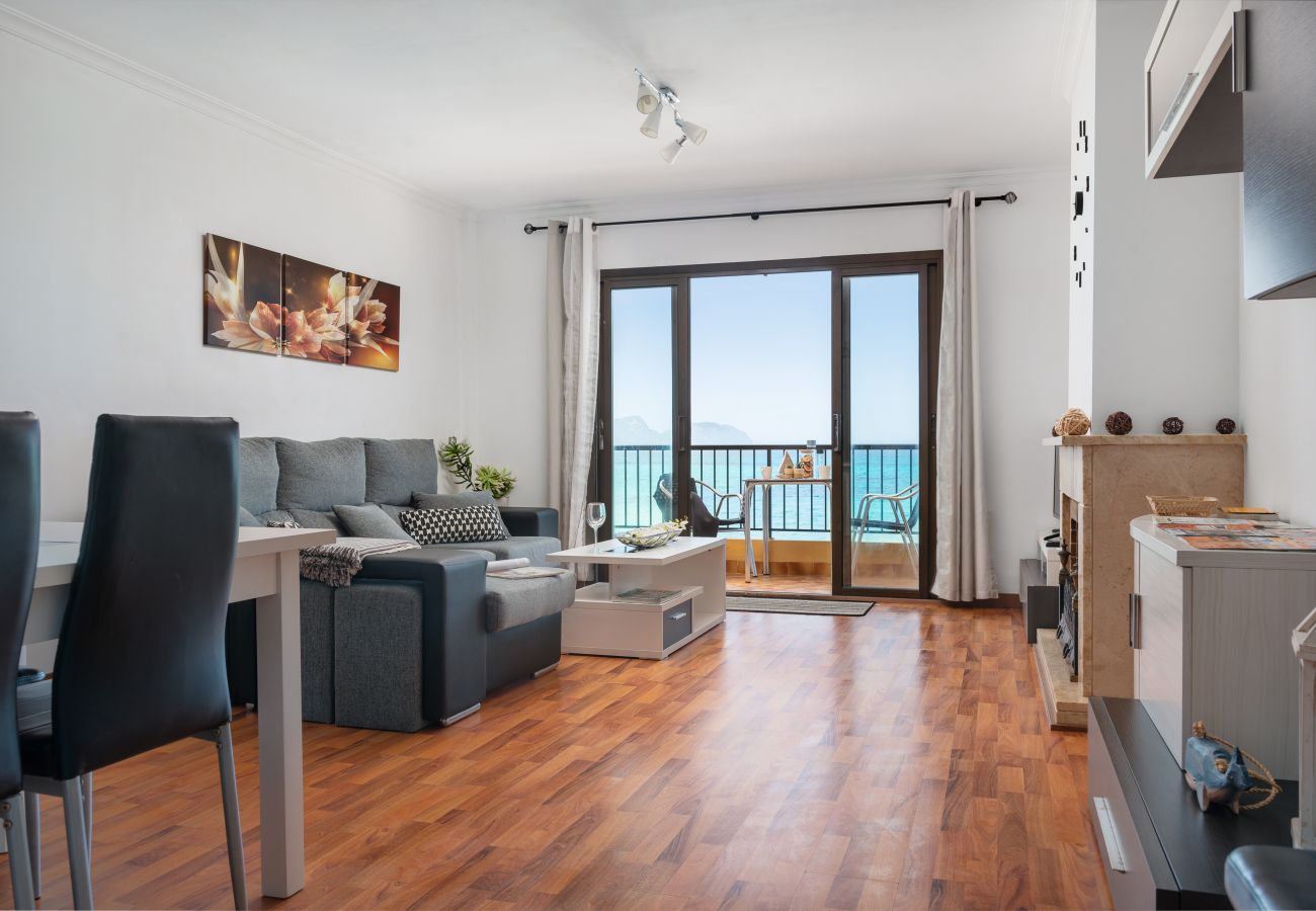 Apartment in Ca´n Picafort -  Sunset Apartment Sol y Mar - Frontline beach flat with Air Conditioning