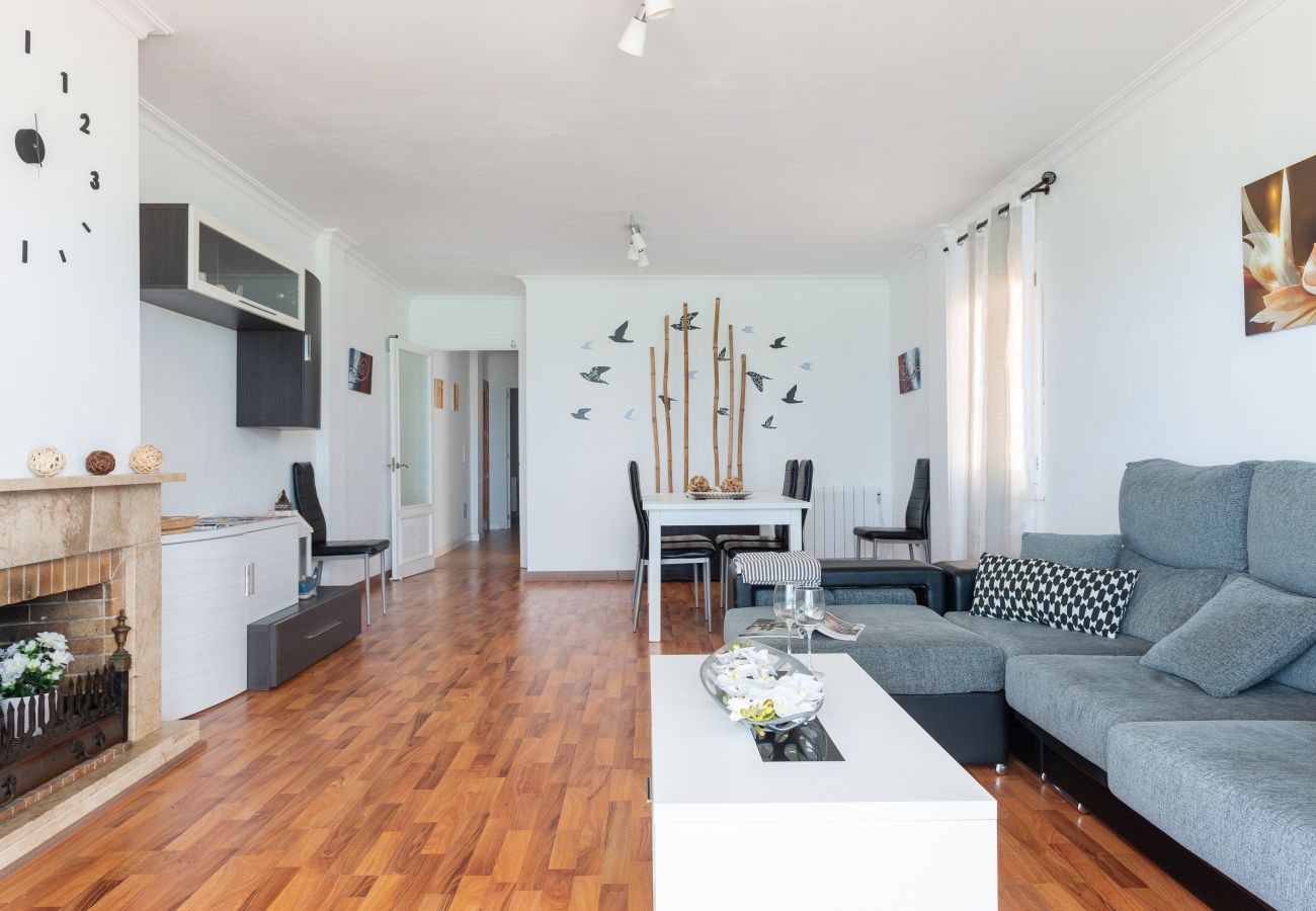 Apartment in Ca´n Picafort -  Sunset Apartment Sol y Mar - Frontline beach flat with Air Conditioning