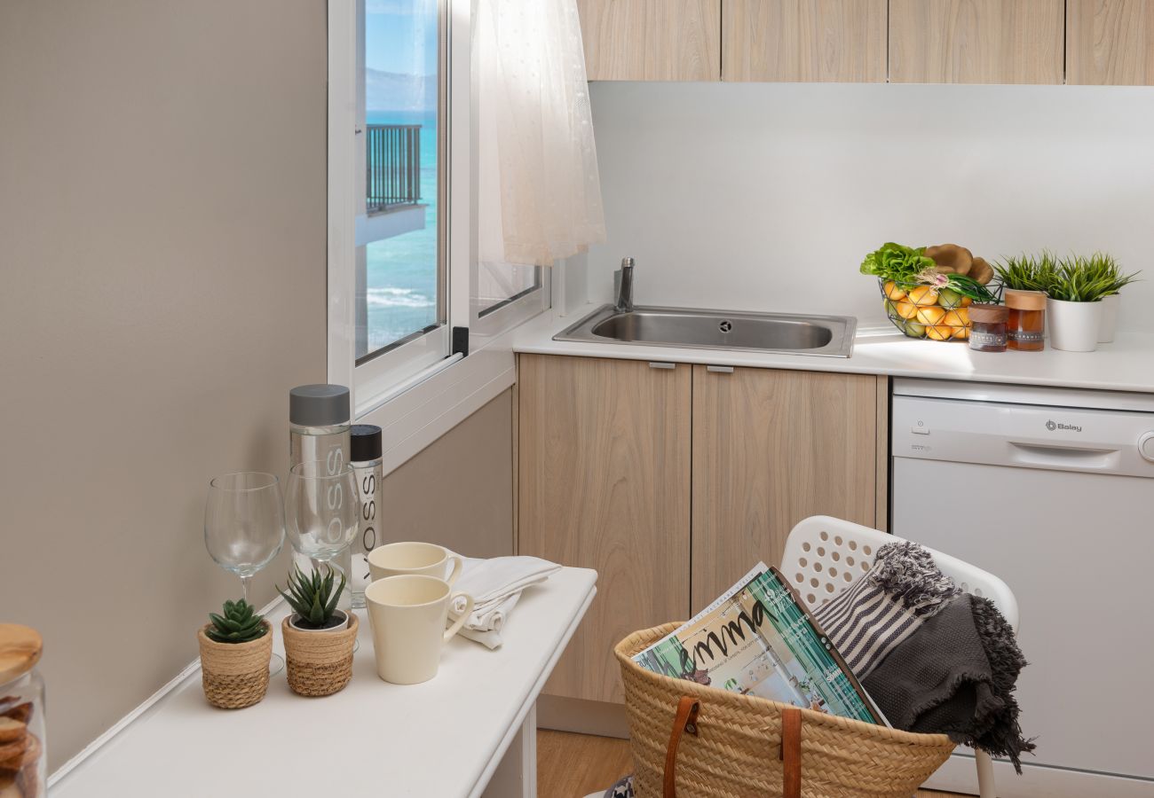 Apartment in Ca´n Picafort -  Sunset Apartment Sol y Mar - Frontline beach flat with Air Conditioning