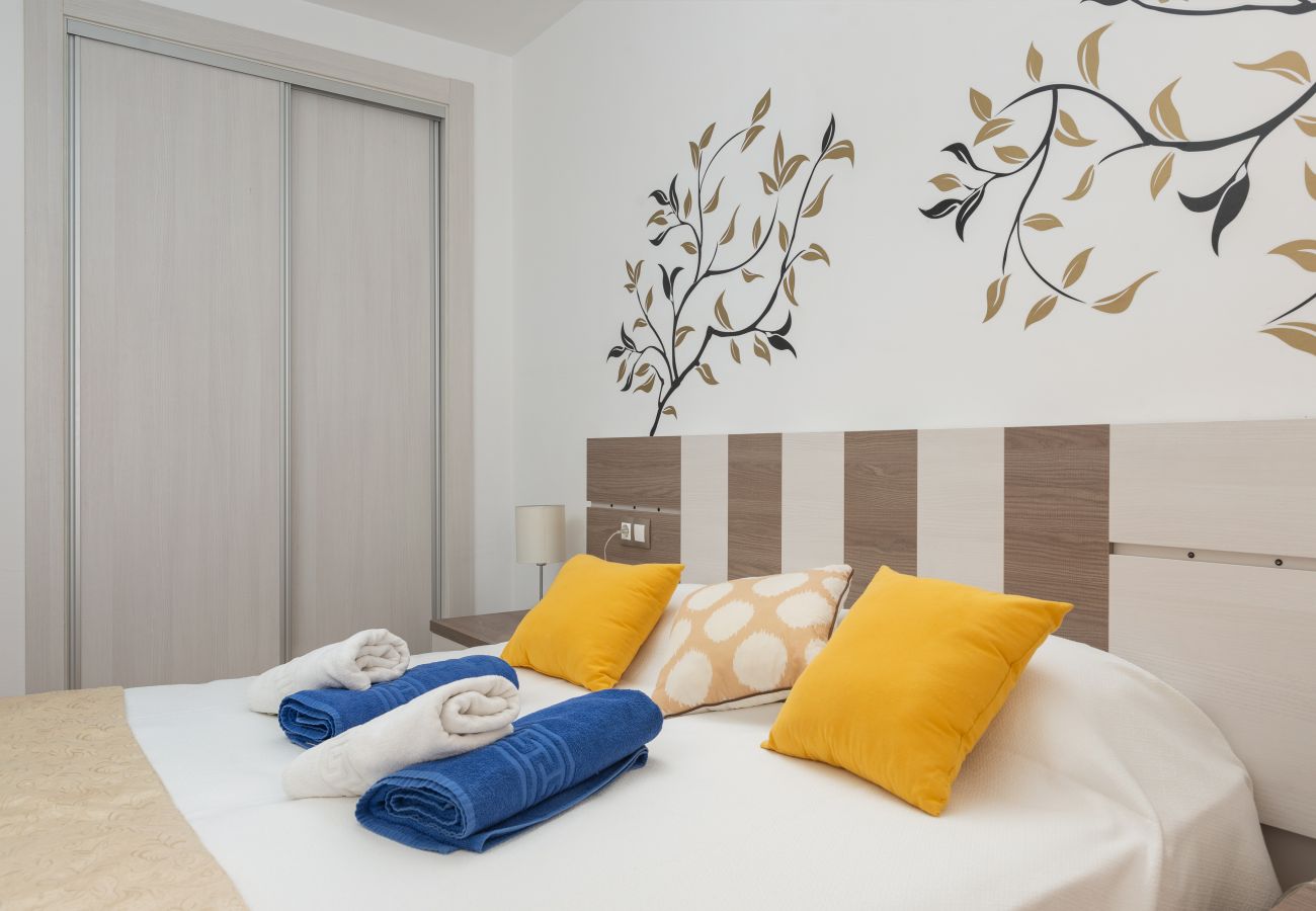 Apartment in Ca´n Picafort -  Sunset Apartment Sol y Mar - Frontline beach flat with Air Conditioning