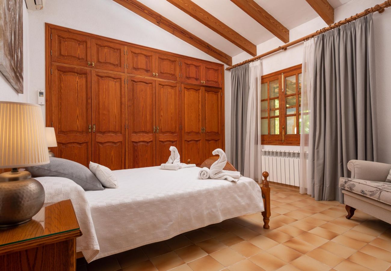 Country house in Alcudia - Sunset Finca Ses Contesas for 6 people