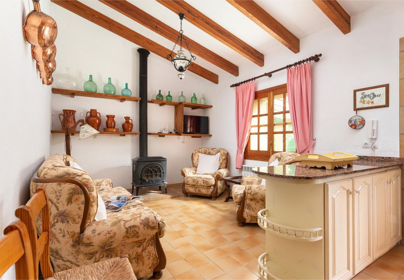 Country house in Alcudia - Sunset Finca Ses Contesas for 6 people