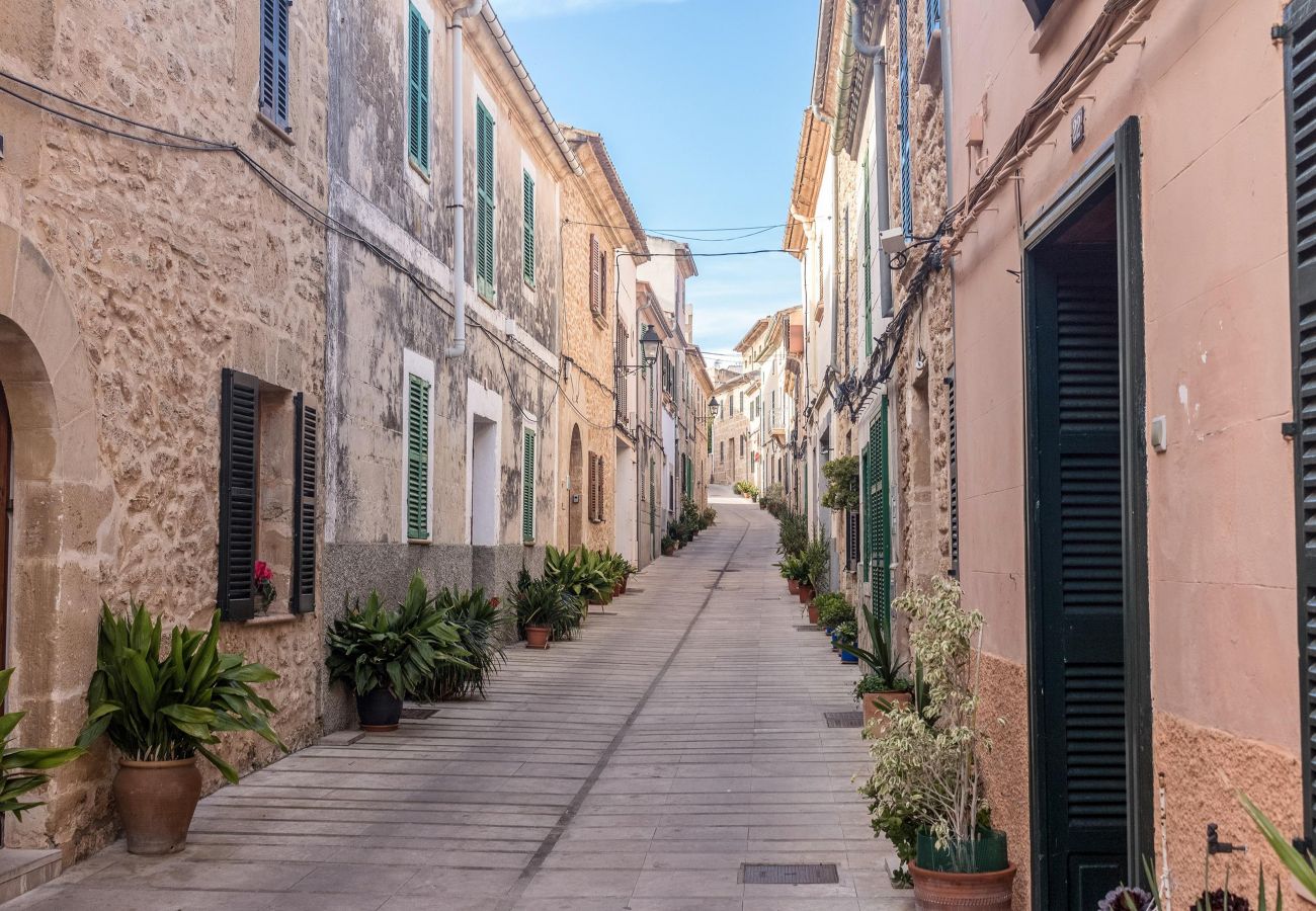 Apartment in Alcudia - Sunset 1 Room Apartment Carlos V in the centre of Alcúdia