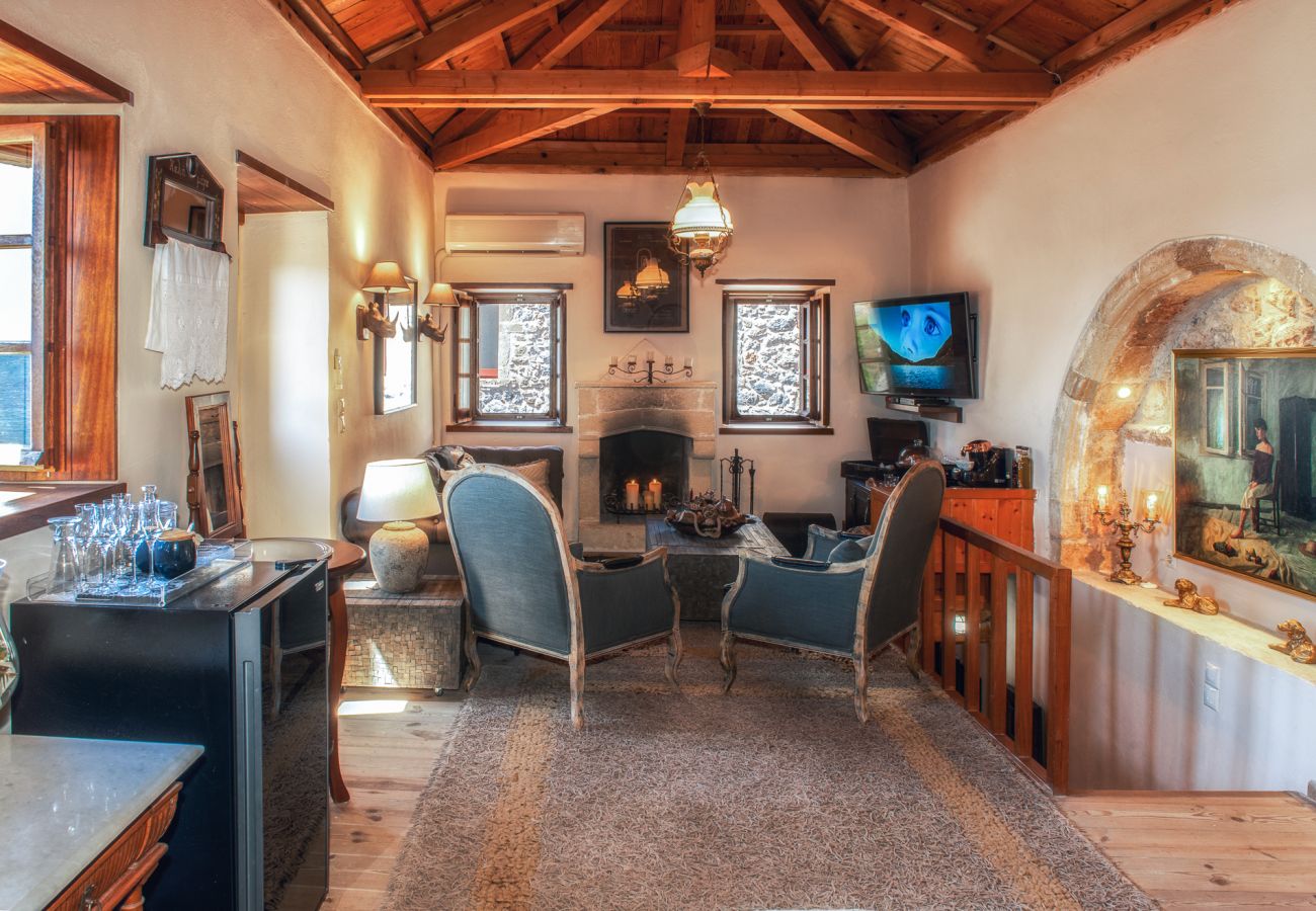 Terraced House in Monemvasia - Casa Felicia, the Castle Mansion Experience 