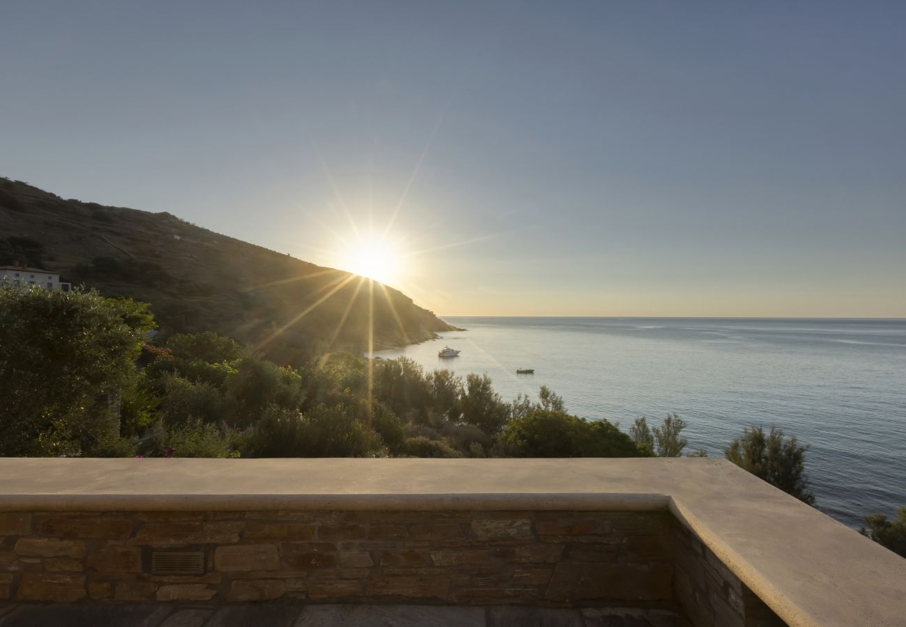 Villa in Andros - Seaview Beach Retreat in Andros