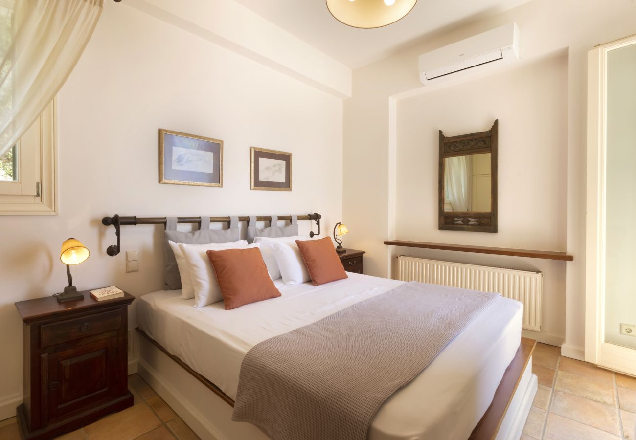 Villa in Andros - Seaview Beach Retreat in Andros