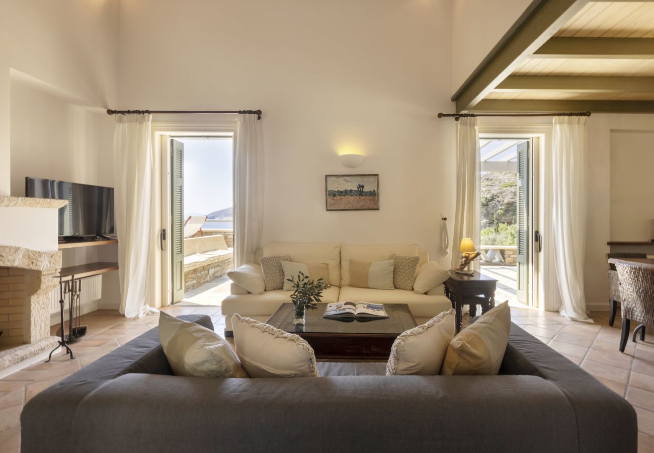 Villa in Andros - Seaview Beach Retreat in Andros
