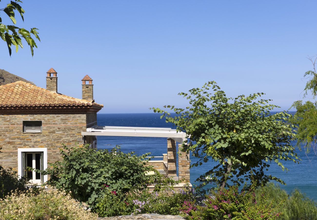 Villa in Andros - Seaview Beach Retreat in Andros