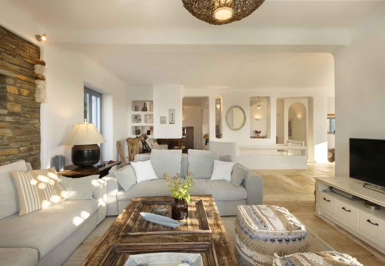 Villa in Andros - Andros Seaside Luxury Escape