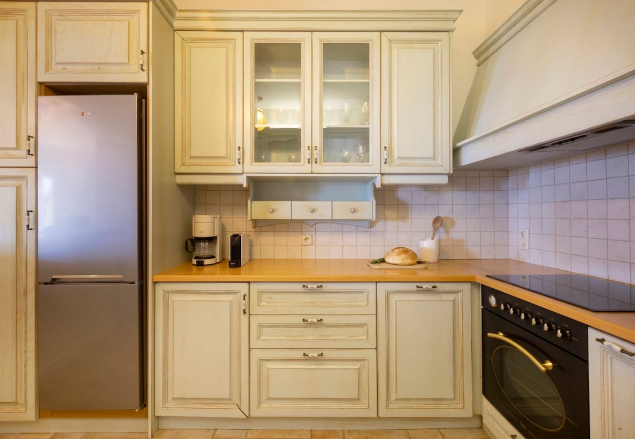 Villa in Andros - Rock Coastal House with Sea Views