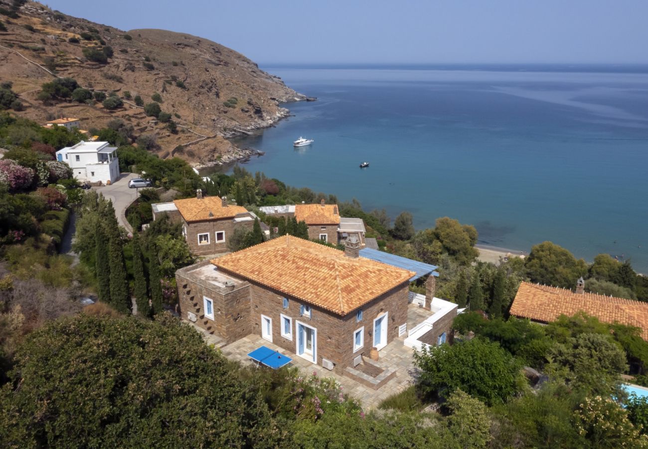Villa in Andros - Exclusive Pool Escape in Andros
