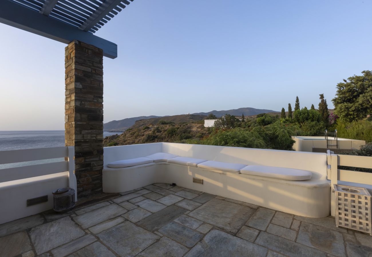 Villa in Andros - Exclusive Pool Escape in Andros