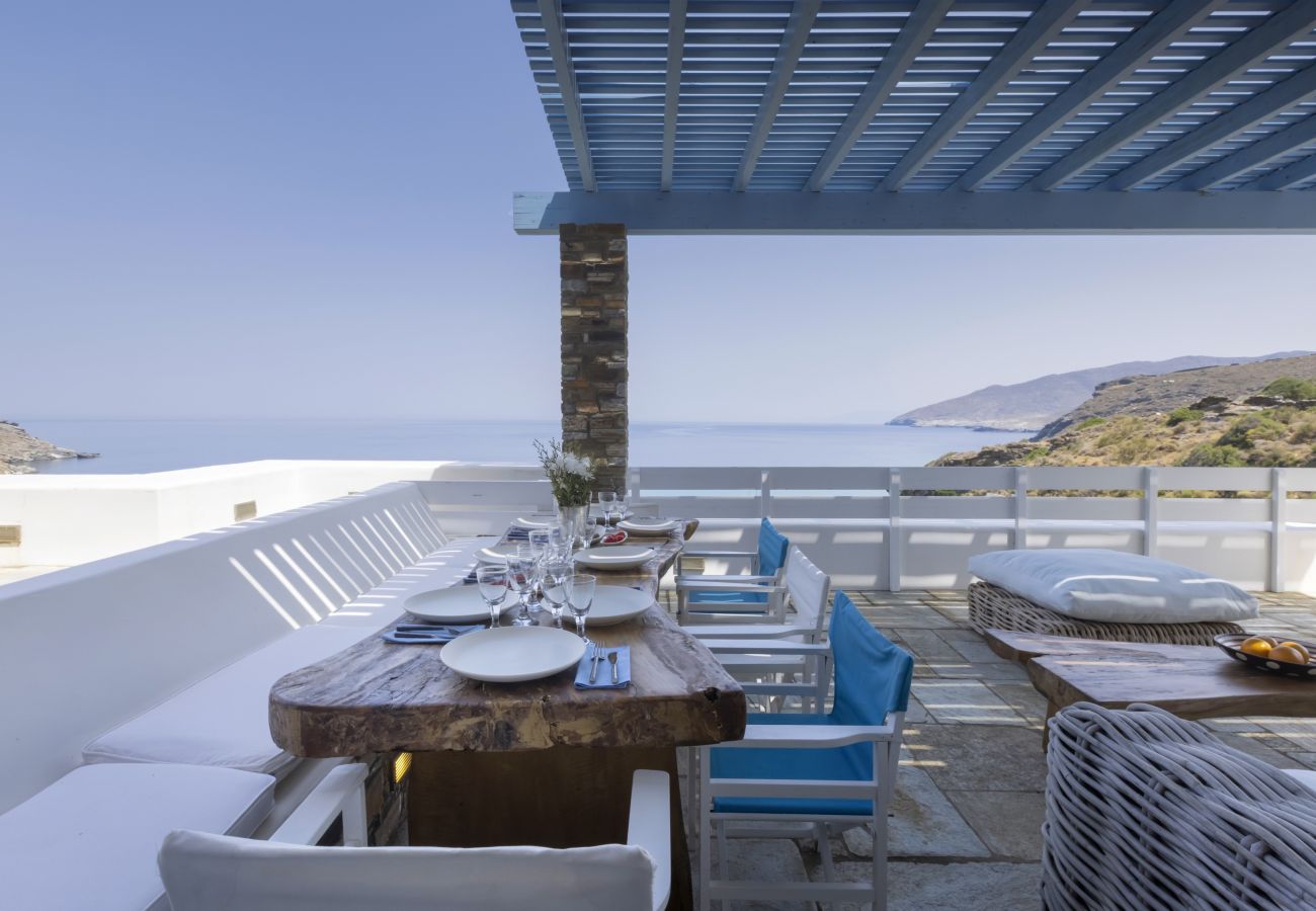 Villa in Andros - Exclusive Pool Escape in Andros