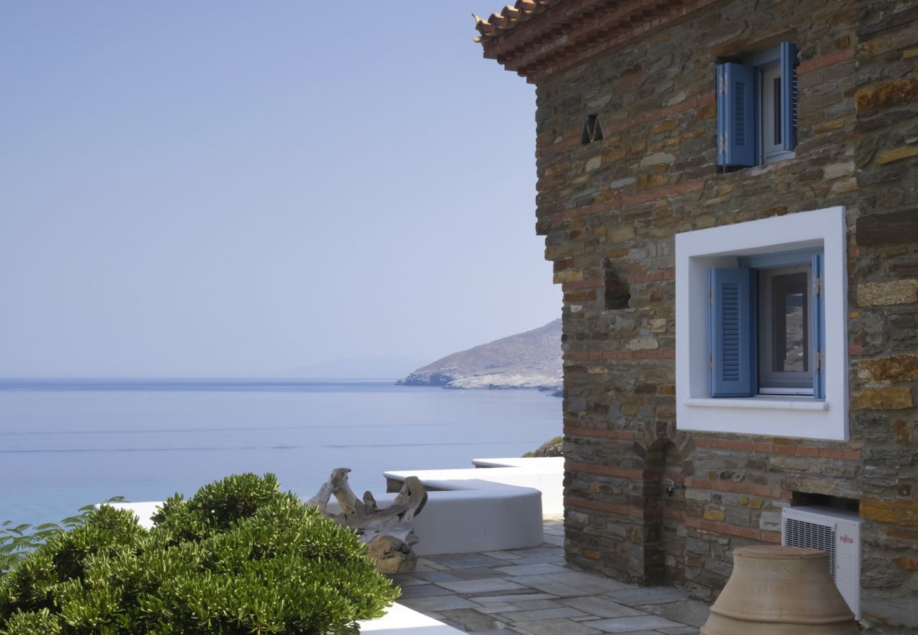 Villa in Andros - Exclusive Pool Escape in Andros