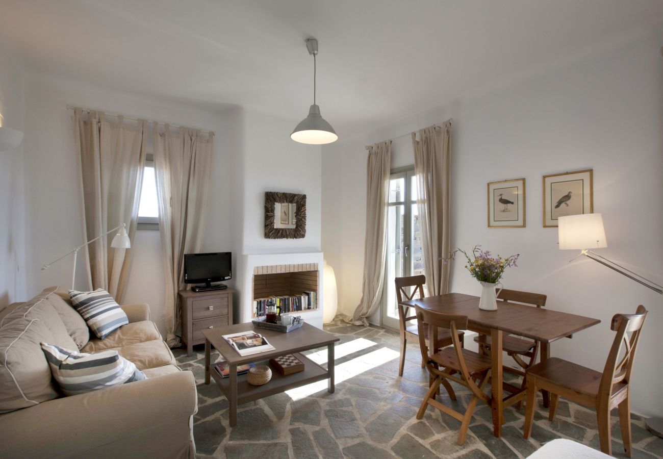 Villa in Santa Maria - Idyllic Holiday Villa - Views, Garden, nr Beach 