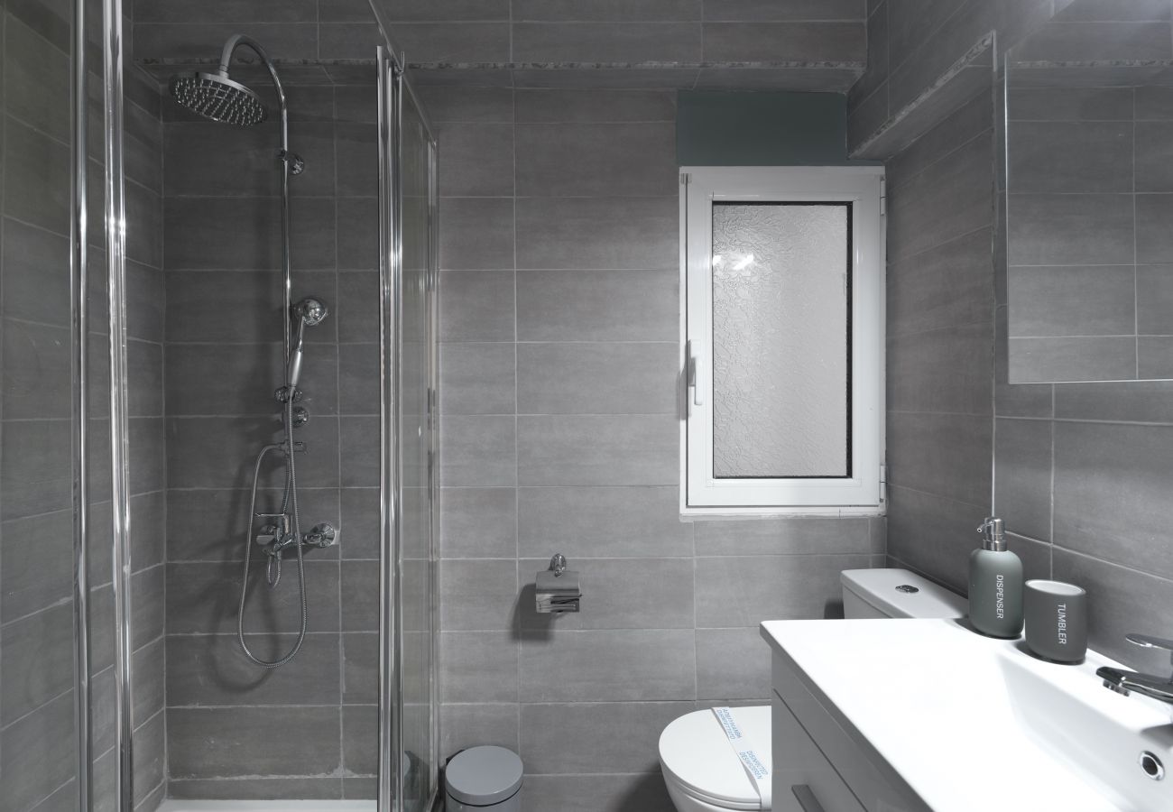 Apartment in Athens - 2BR  next to the National Gallery & chic Kolonaki 