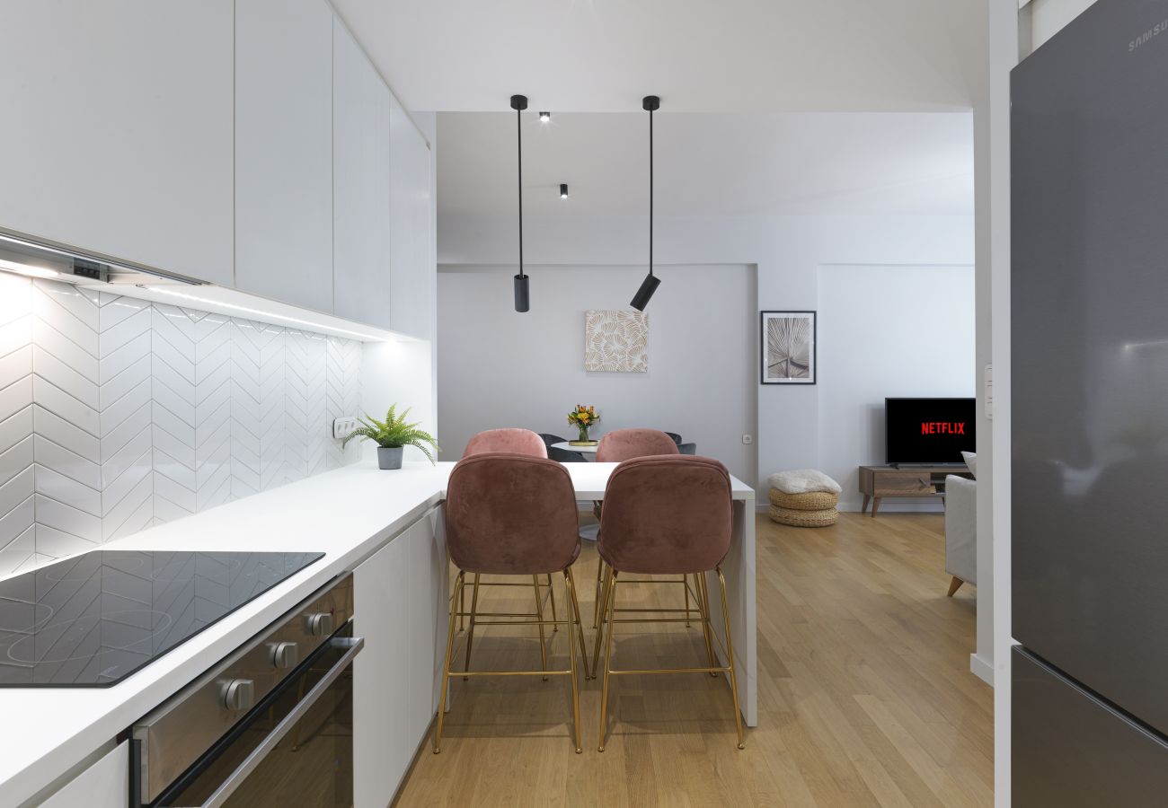 Apartment in Athens - FRESH & READY FOR YOU! APT IN KOUKAKI! 