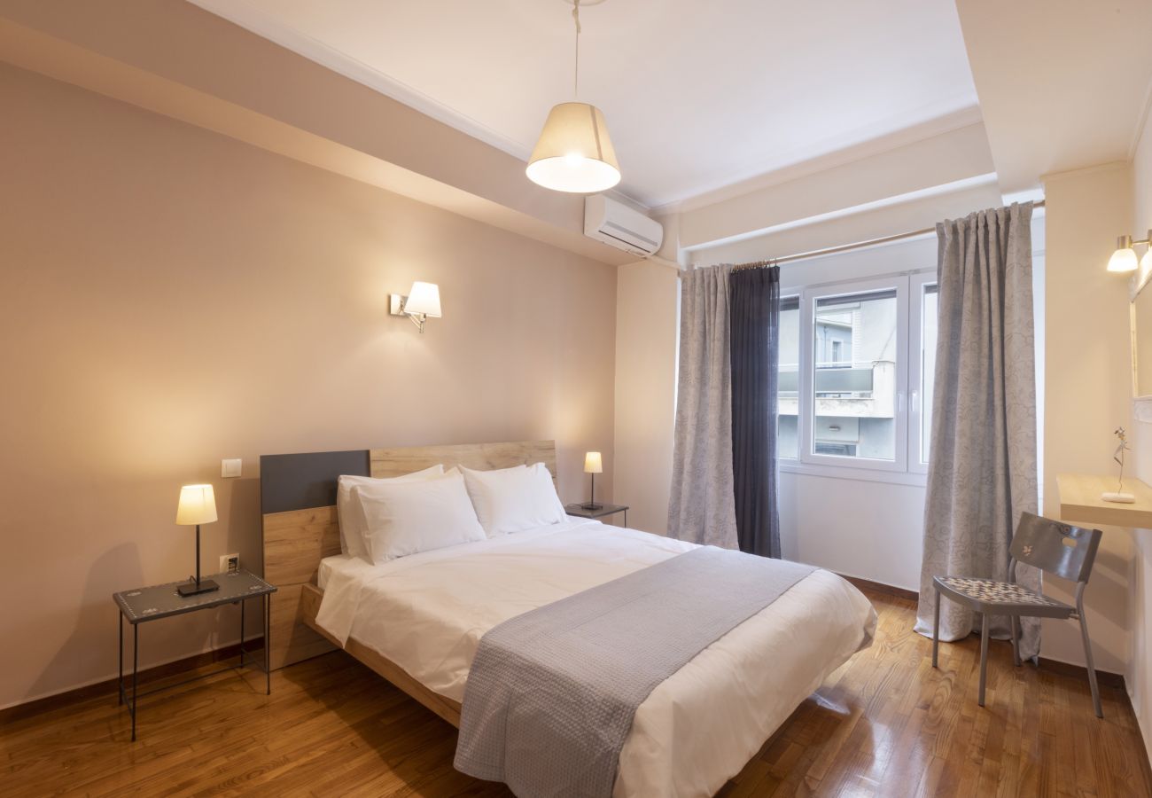 Apartment in Athens - Prime Location 2 BR APT next to the Acropolis 