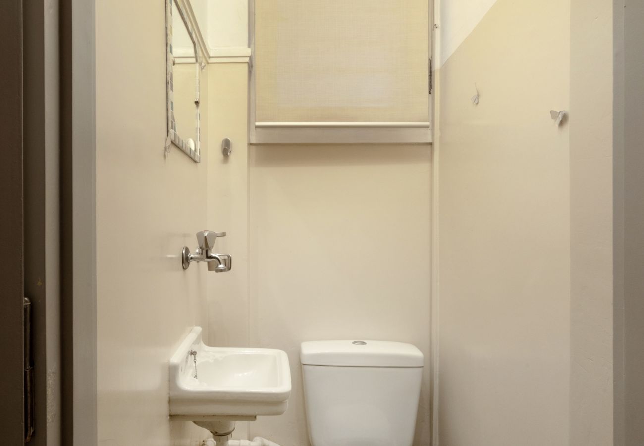 Apartment in Athens - Prime Location 2 BR APT next to the Acropolis 