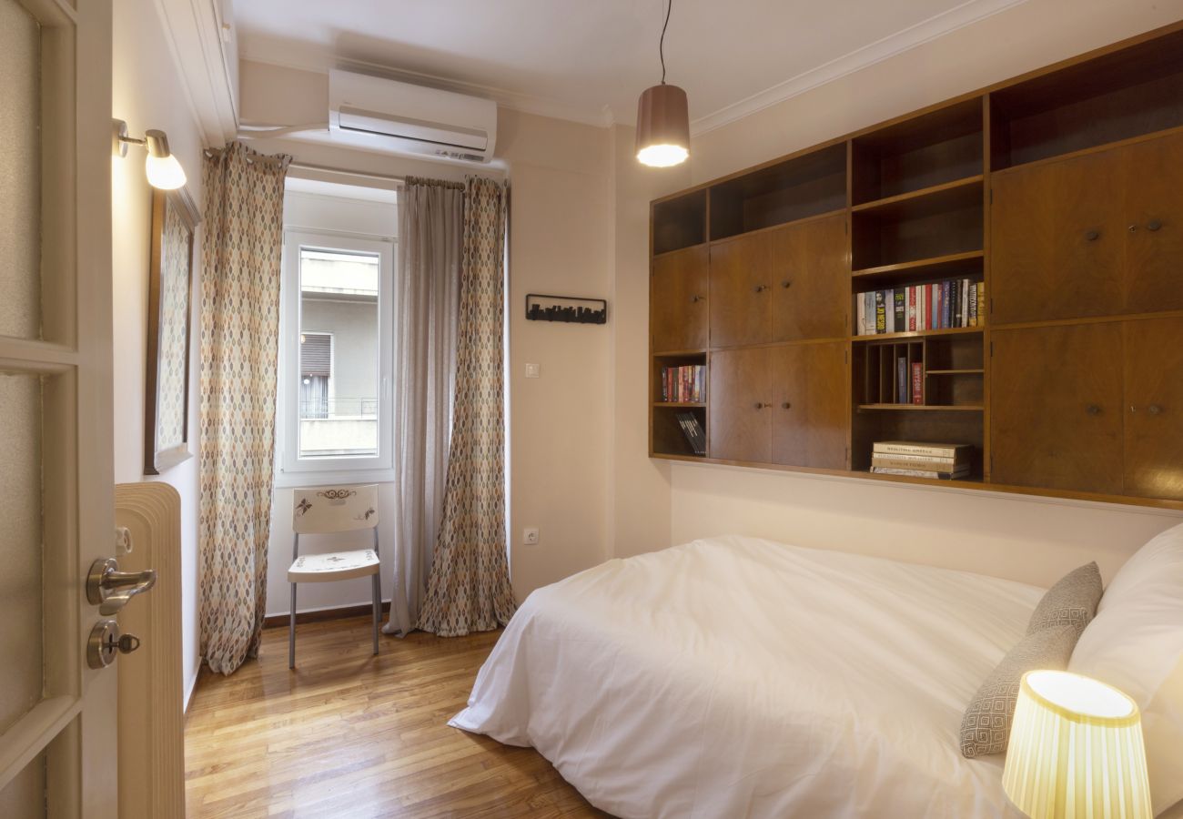 Apartment in Athens - Prime Location 2 BR APT next to the Acropolis 