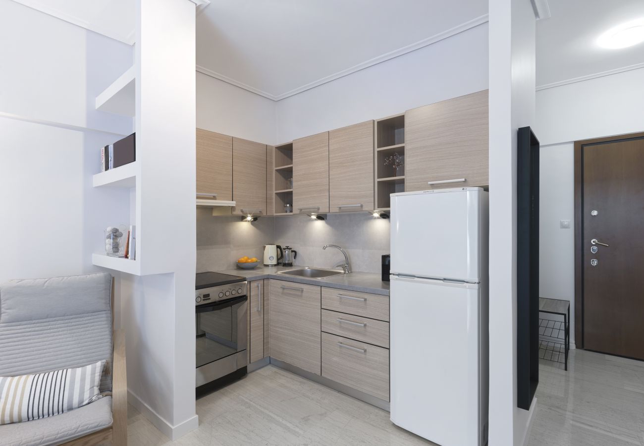 Studio in Athens - Bright Spacious Studio at a Strategic Location! 