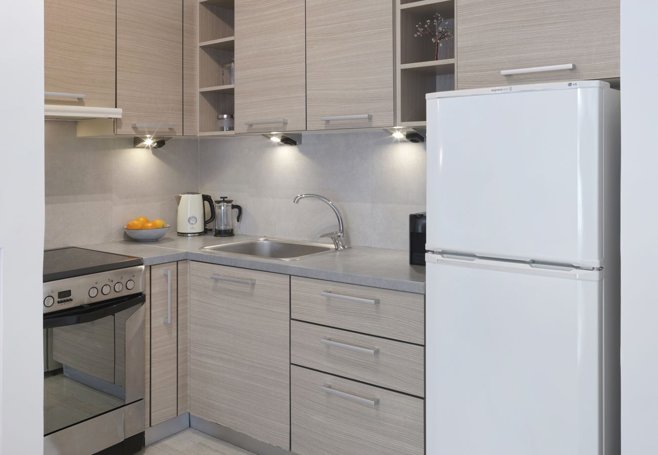 Studio in Athens - Bright Spacious Studio at a Strategic Location! 