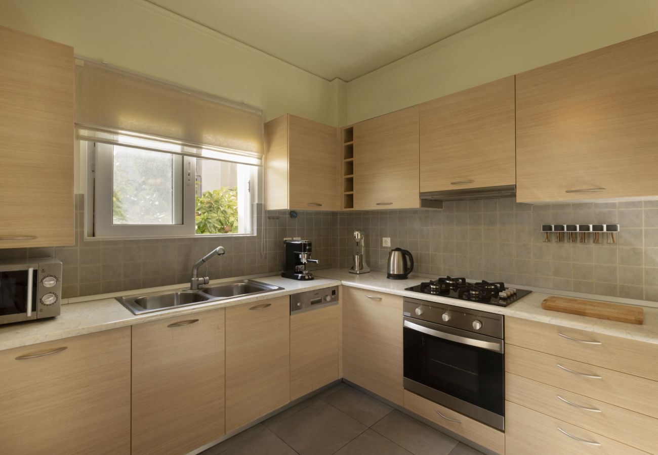 Apartment in Athens - 3BR Prime APT a breath away from the Acropolis! 