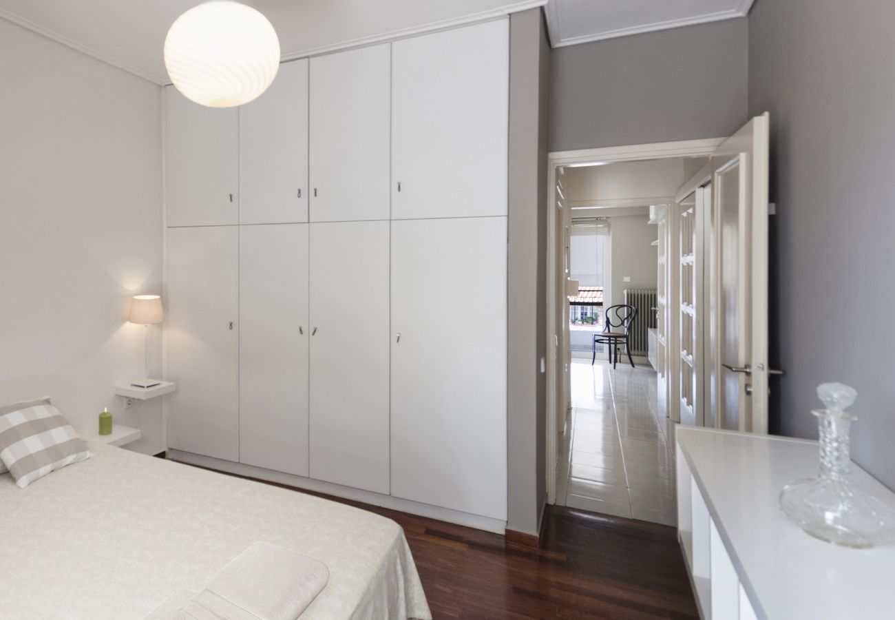 Apartment in Chalandri - Central Halandri apartment near all hospitals 