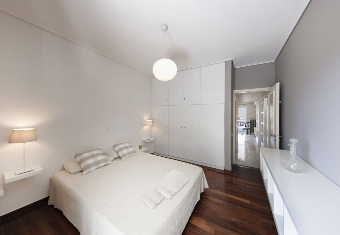 Apartment in Chalandri - Central Halandri apartment near all hospitals 