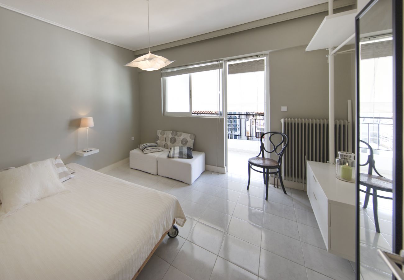 Apartment in Chalandri - Central Halandri apartment near all hospitals 