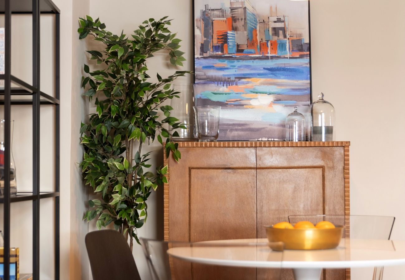 Apartment in Piraeus - Marina Zeas apartment by the sea 