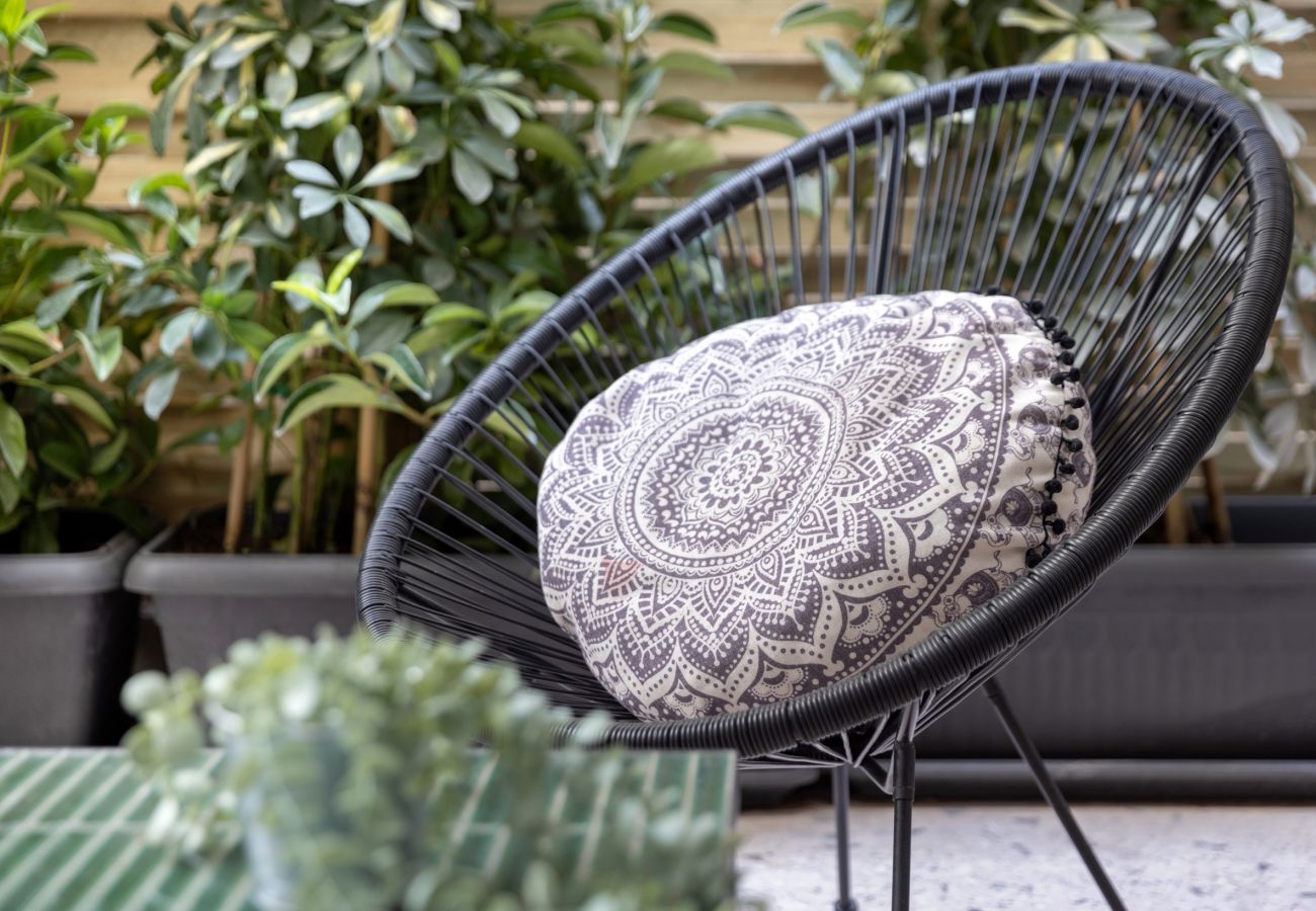 Apartment in Piraeus - Marina Zeas apartment by the sea 